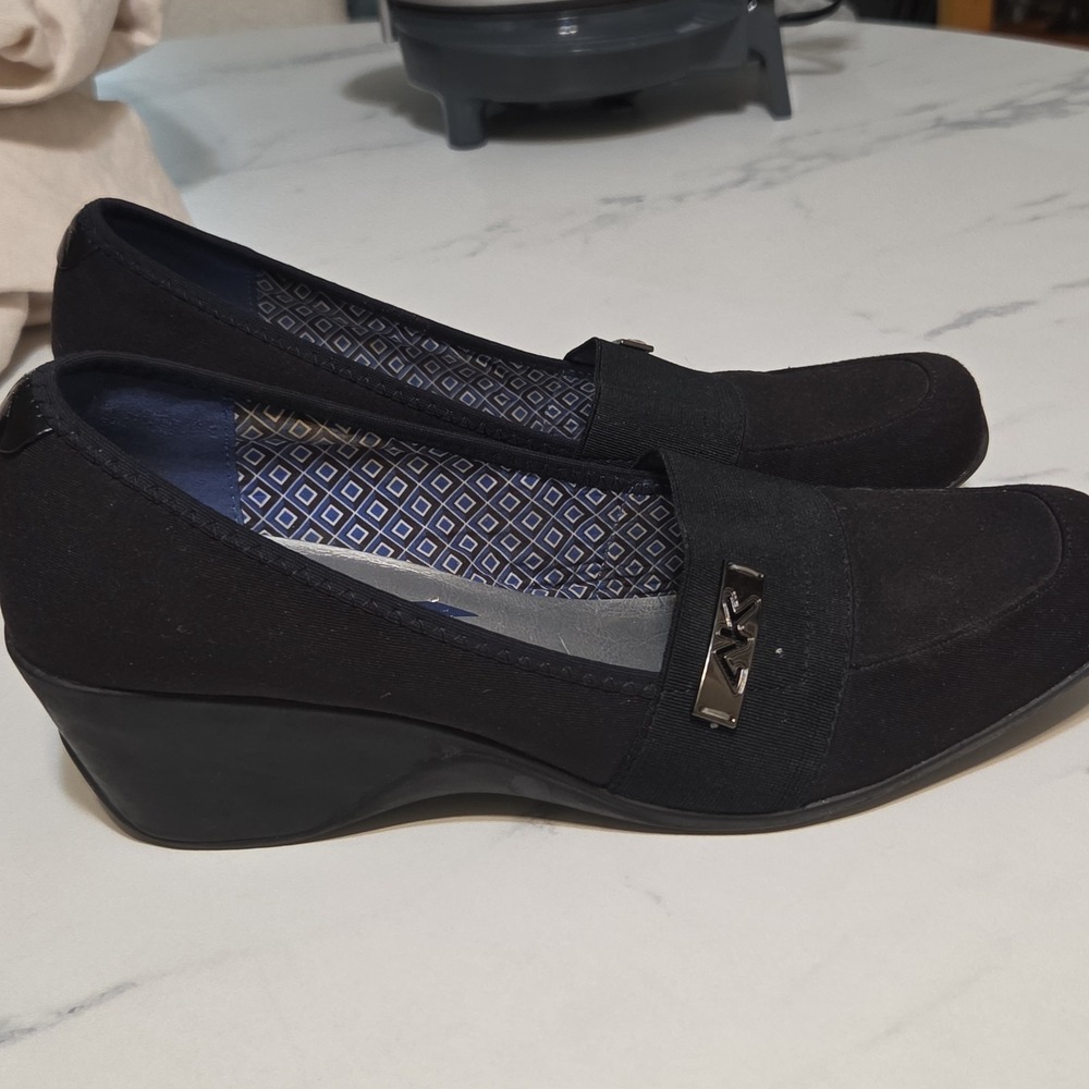 AK Sport Black Stretch Fabric Wedge Loafers Comfort Shoes Women's Size 8.5 M - Picture 4 of 16